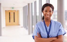 Pflegefachhelfer/in Ausbildung - Infos und Stellen