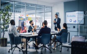 Multi Ethnic,Office,Conference,Room.,Indian,Ceo,Does,Presentation,For,Diverse